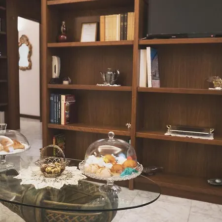 לינה וארוחת בוקר Dream House 2f קליארי